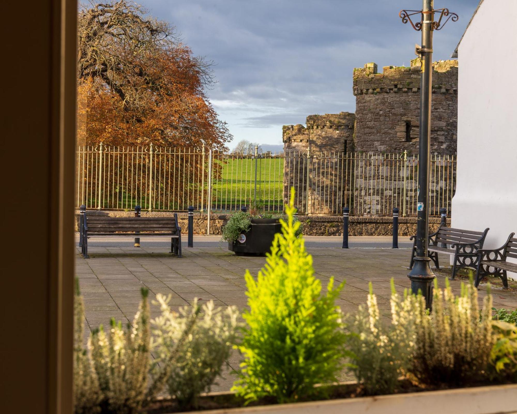 Castle Court Hotel Beaumaris Kültér fotó